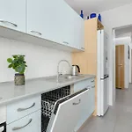 Apartmán Grzegorzecka Family With Balcony & Parking Cracow By Renters Krakov