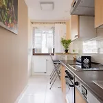 Grzegorzecka Family With Balcony & Parking Cracow By Renters
