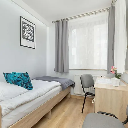 Grzegorzecka Family With Balcony & Parking Cracow By Renters * Kraków