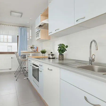 아파트 Grzegorzecka Family With Balcony & Parking Cracow By Renters *