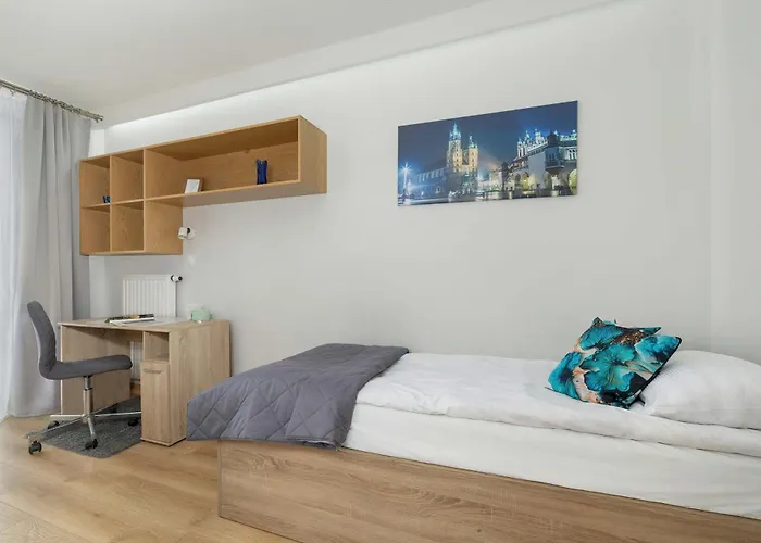 Grzegórzecka Family With Balcony&parking Cracow By Renters * Cracovia